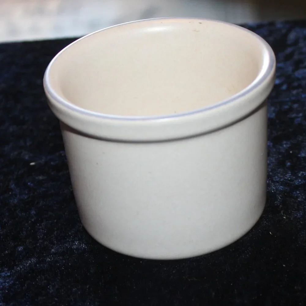 Vintage Pfaltzgraff Small Crock Blue Floral Stoneware